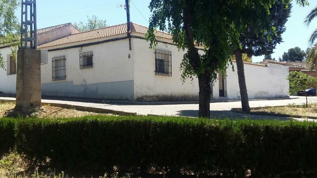 Villa La Casa De La Puebla La Puebla de Montalbán Esterno foto